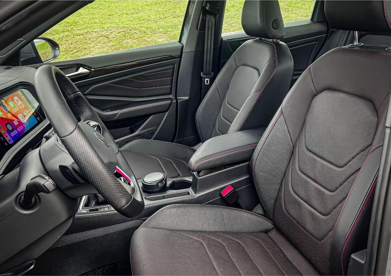 Volkswagen Jetta GLi 350 TSI 2.0 16V 4P Automático - foto 4