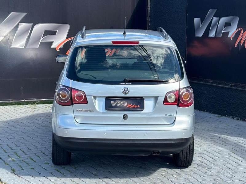 Volkswagen SpaceFox 1.6 1.6 Trend Total Flex 8V 5P - foto 4