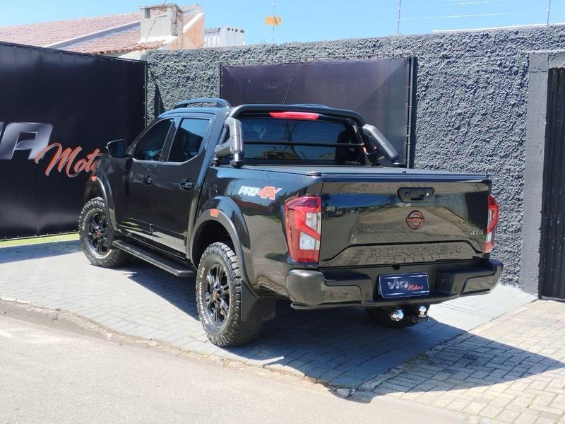 Nissan Frontier 23 16V Turbo Diesel Pro4x Cd 4X4 Automático - foto 3