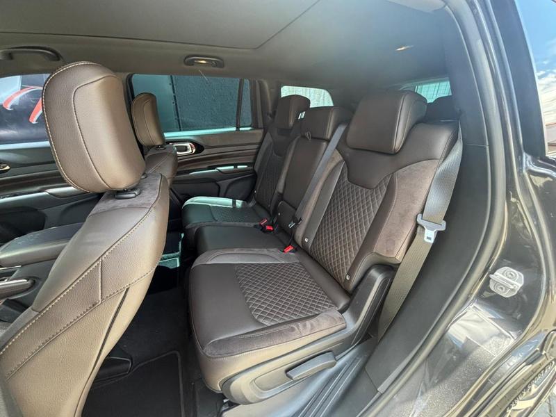 Jeep Commander Overland T270 13 Tb Flex Automático - foto 18