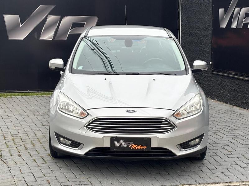 Ford Focus Sedan 2.0 16V 2.0 16V Flex 4P Aut. - foto 2