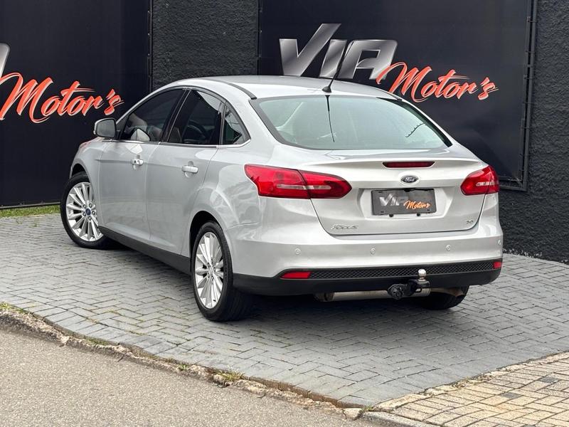 Ford Focus Sedan 2.0 16V 2.0 16V Flex 4P Aut. - foto 3