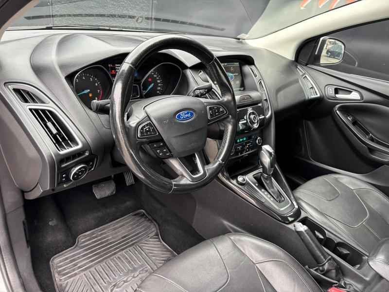 Ford Focus Sedan 2.0 16V 2.0 16V Flex 4P Aut. - foto 9