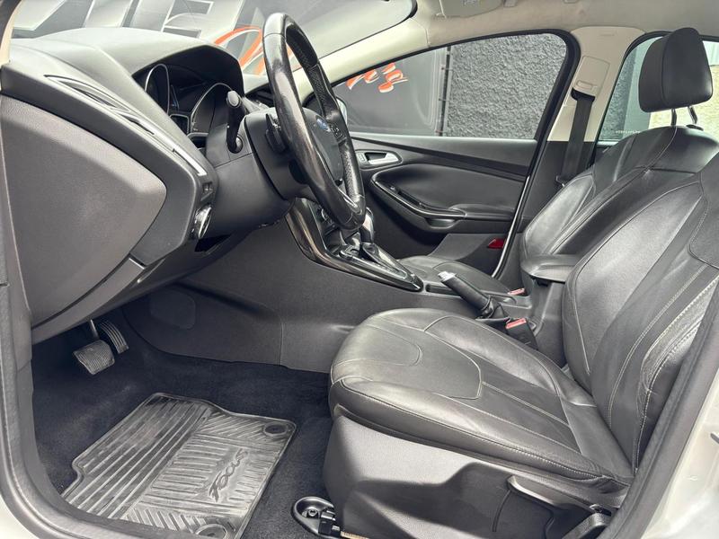 Ford Focus Sedan 2.0 16V 2.0 16V Flex 4P Aut. - foto 8