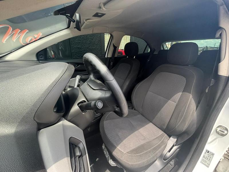 Chevrolet Onix 1.0 Joy 8V Flex 4P Manual - foto 15