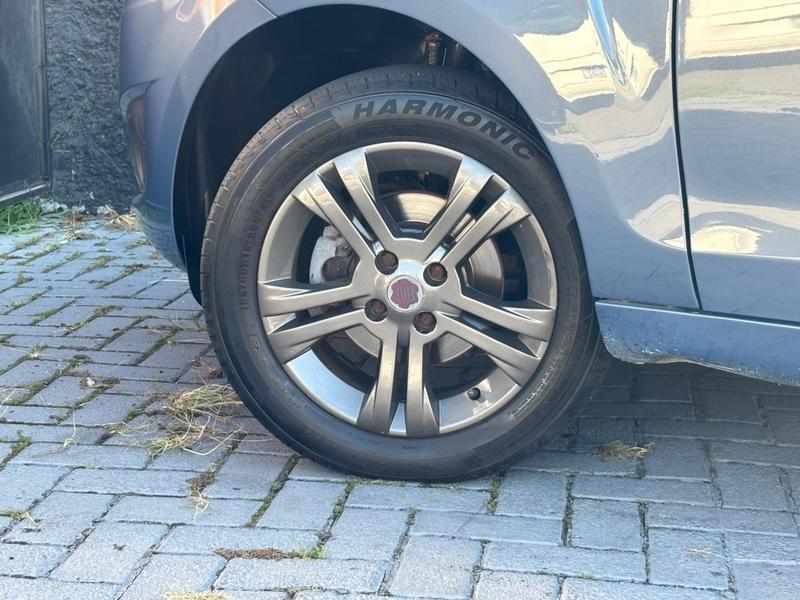 Fiat Palio Attractiv 1.4 - foto 7