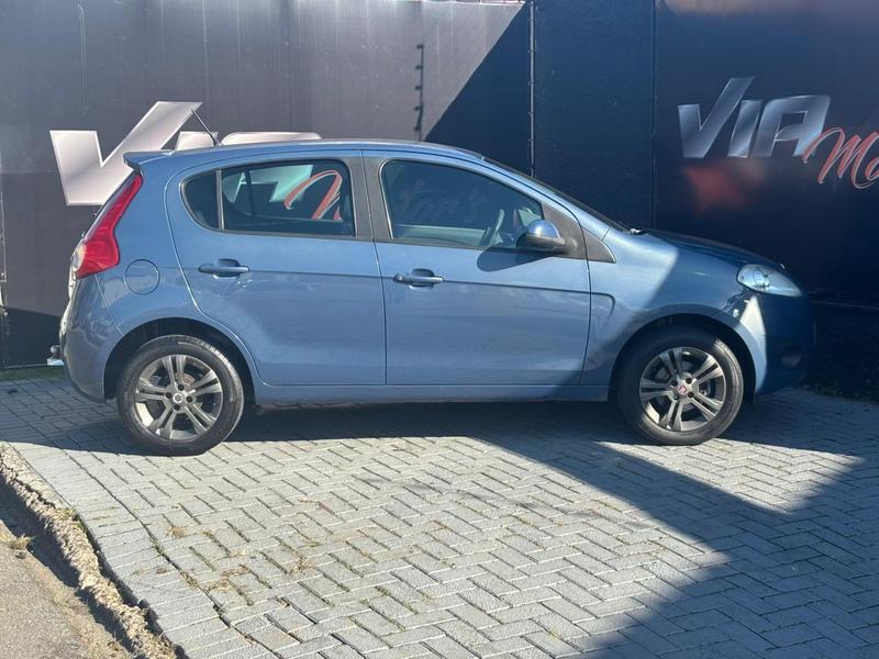 Fiat Palio Attractiv 1.4 - foto 5