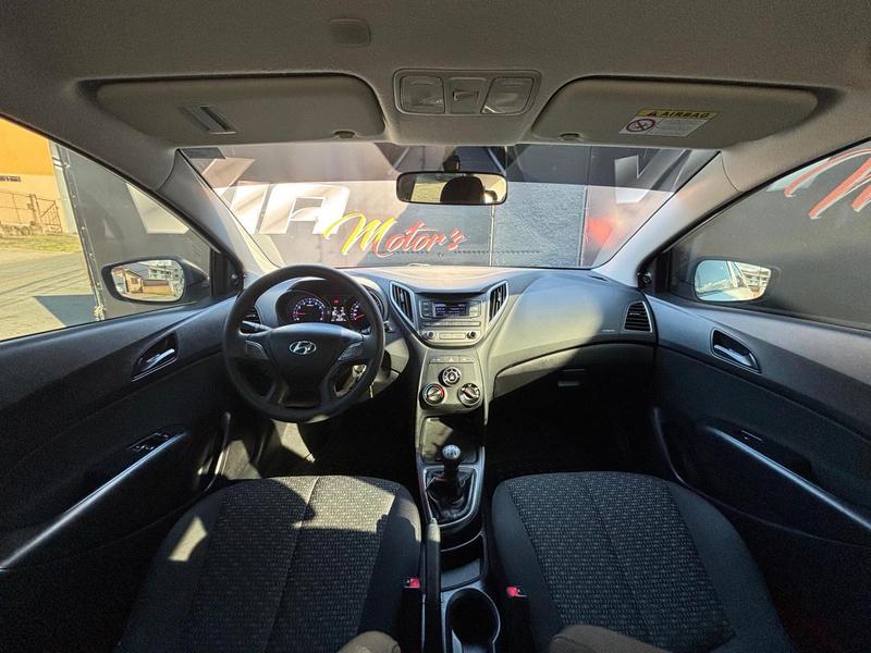 Hyundai HB20 C.style C.plus 1.6 Flex 16V Aut. - foto 18