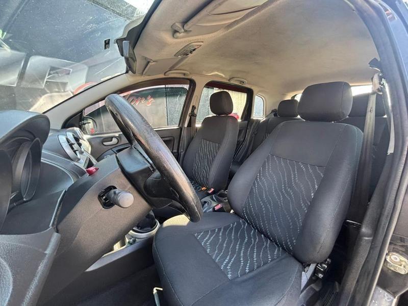 Ford Fiesta 1.6 Flex - foto 12