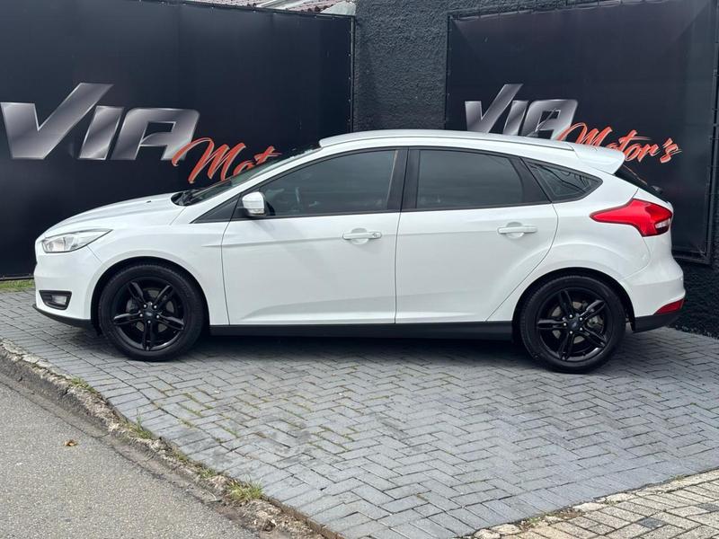 Ford Focus 1.6 Se 16V Flex 4P - foto 6