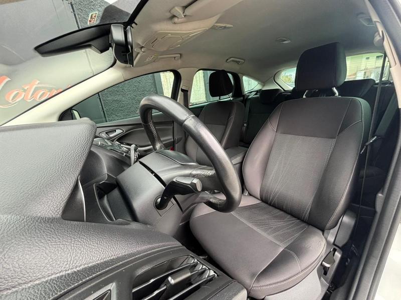 Ford Focus 1.6 Se 16V Flex 4P - foto 15