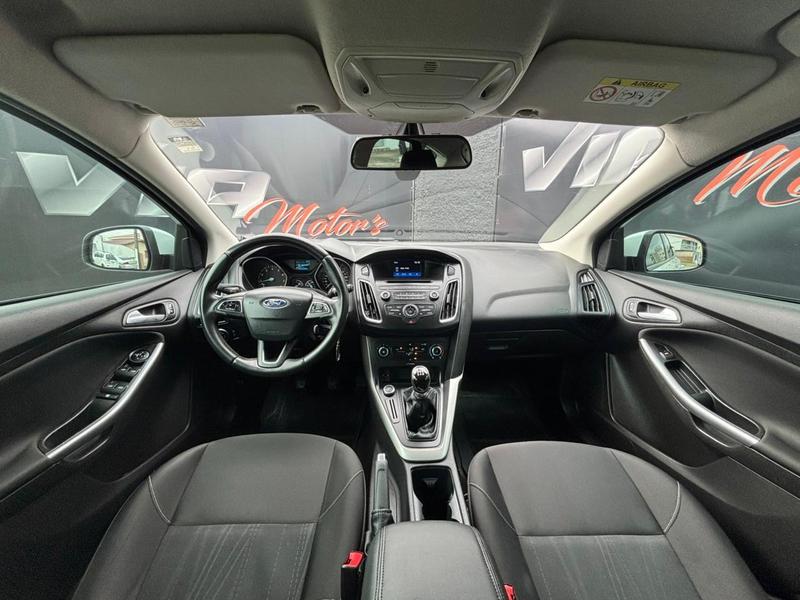 Ford Focus 1.6 Se 16V Flex 4P - foto 18