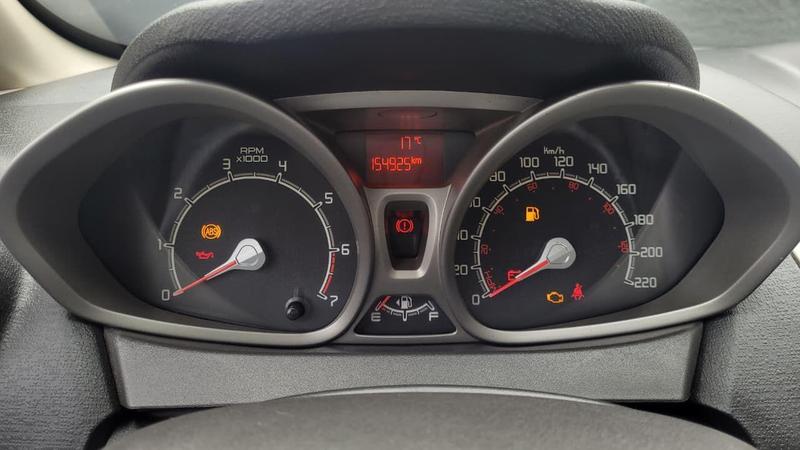 Ford Fiesta Se - foto 17