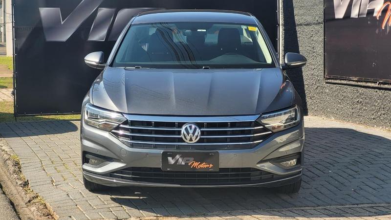 Volkswagen Jetta Comfort 250 TSI 1.4 Flex 16V Automático - foto 2