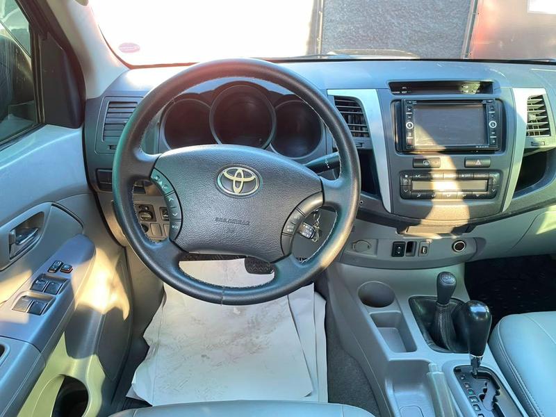 Toyota Hilux Cd 4X4 Srv - foto 10