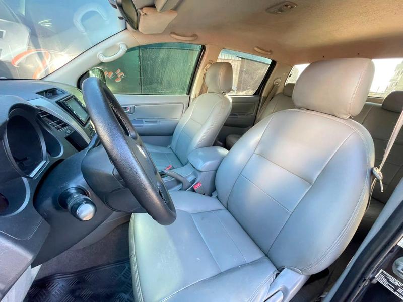 Toyota Hilux Cd 4X4 Srv - foto 13