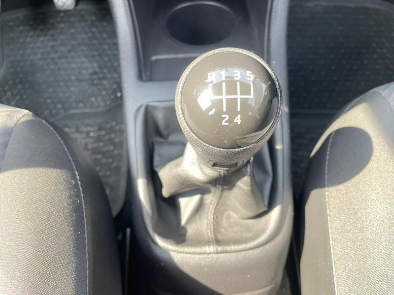 Volkswagen Up! Move 1.0 TSI Total Flex 12V 5P - foto 14