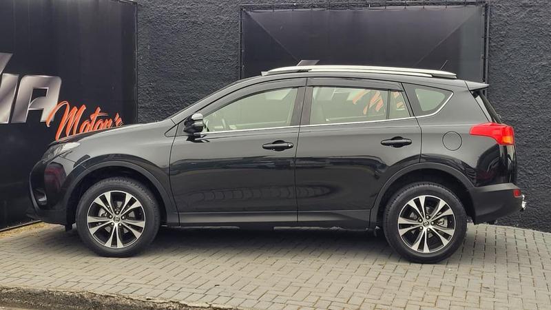 Toyota RAV4 - foto 6