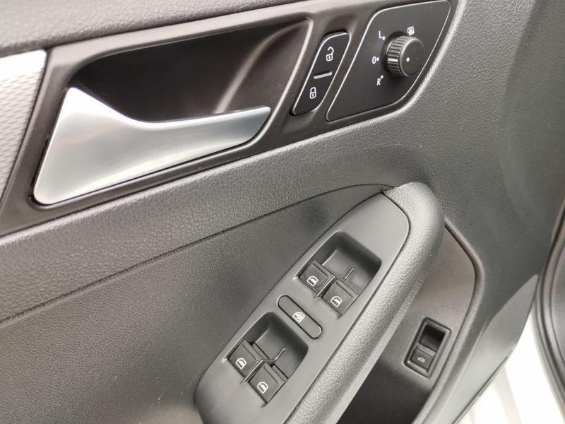 Volkswagen Jetta Tl Af - foto 14