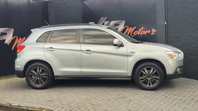 Mitsubishi ASX 2.0 16V 4X4 160cv - foto 5