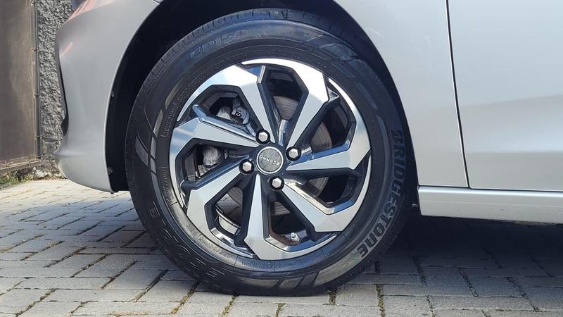 Chevrolet Onix 1.0 LT - foto 7