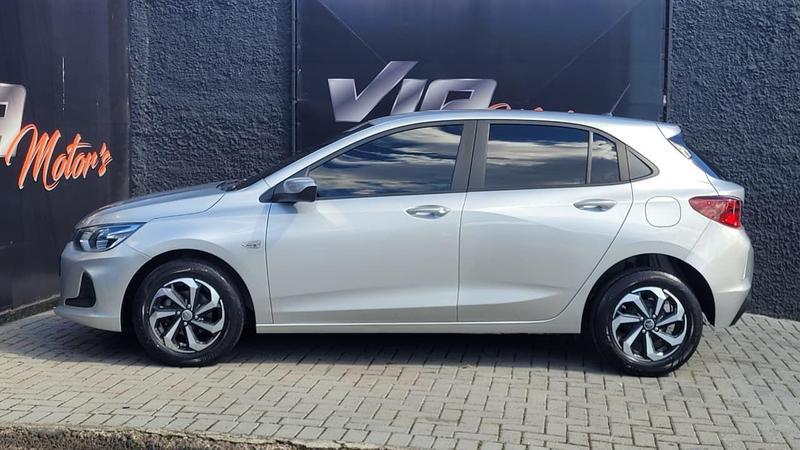Chevrolet Onix 1.0 LT - foto 5
