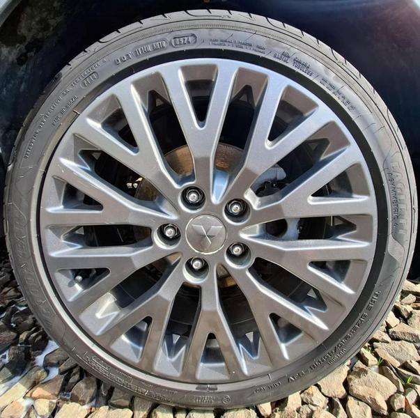 Mitsubishi Lancer 2.0 CVT - foto 10