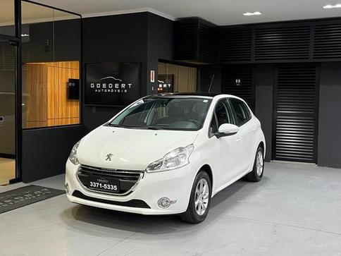PEUGEOT 208 ALLURE BVA