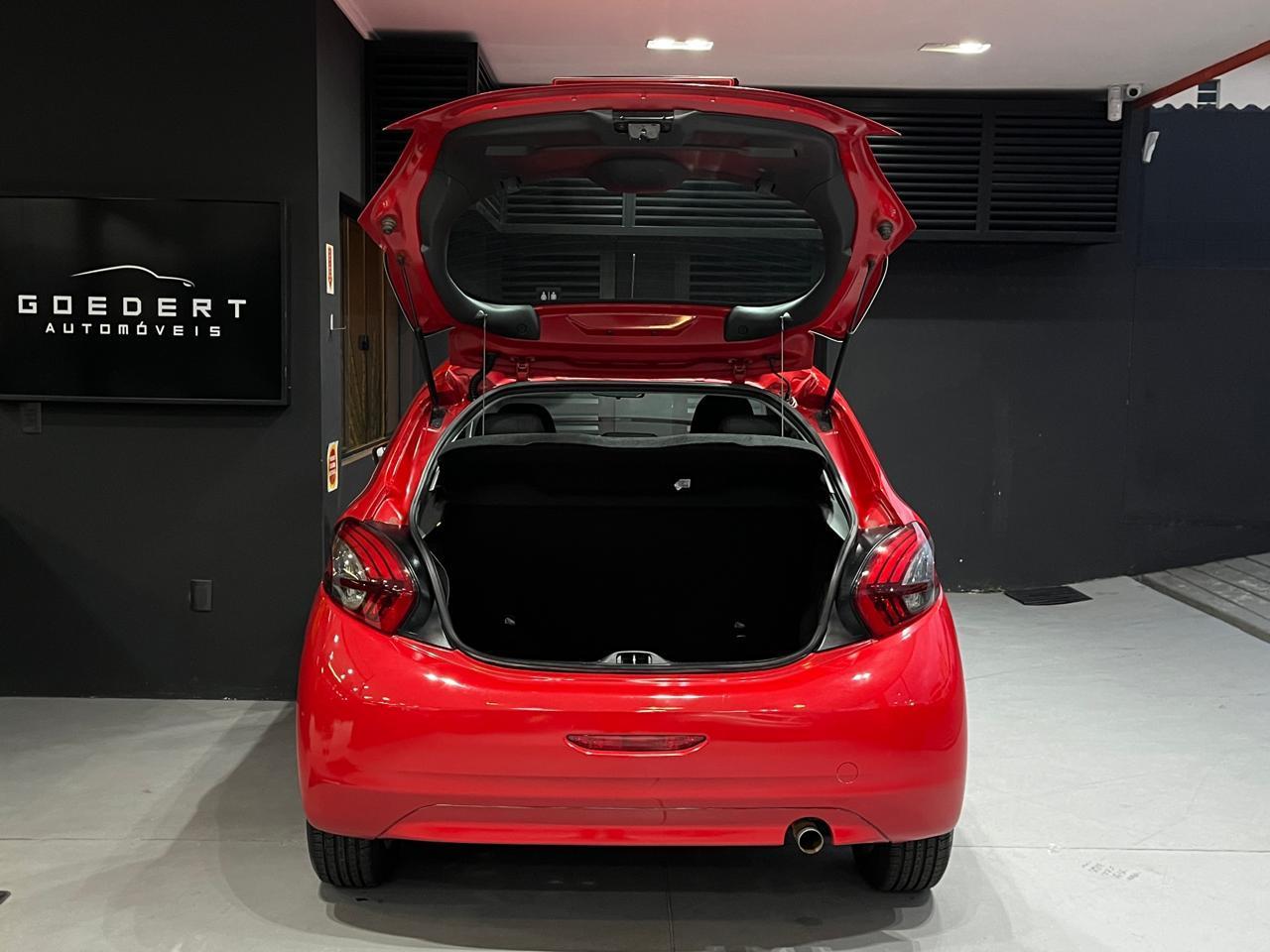 Peugeot 208 Active Pack 1.6 2020, foto 10 de 12