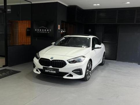 BMW 218I