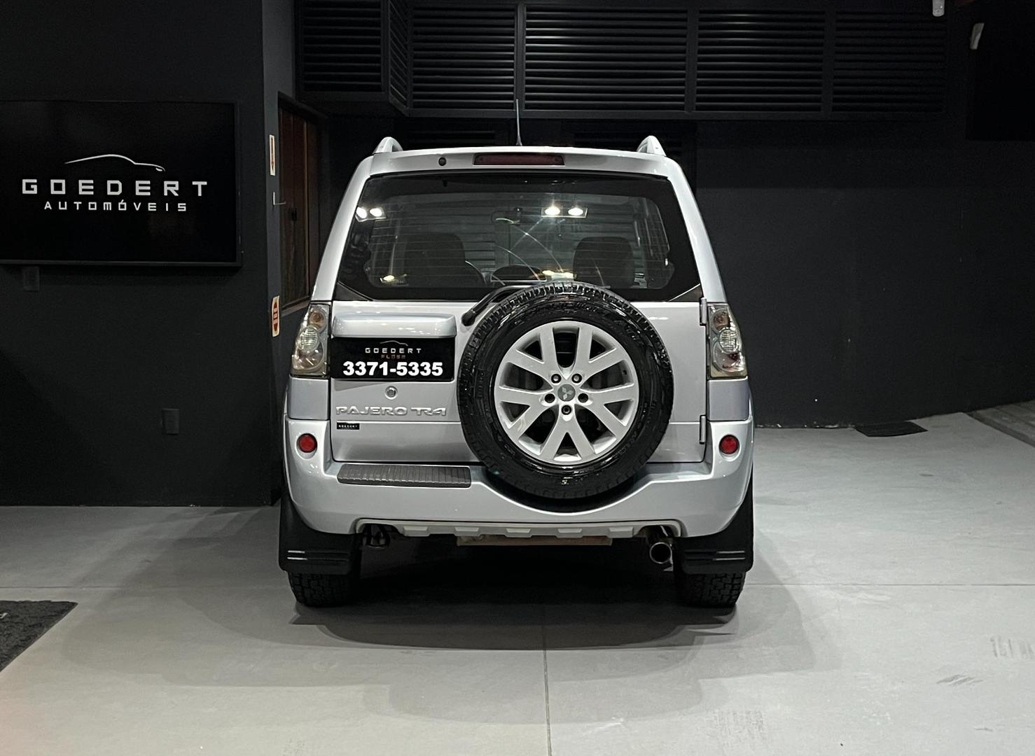 Mitsubishi Pajero TR4 4x4 2.0 2011, foto 11 de 12