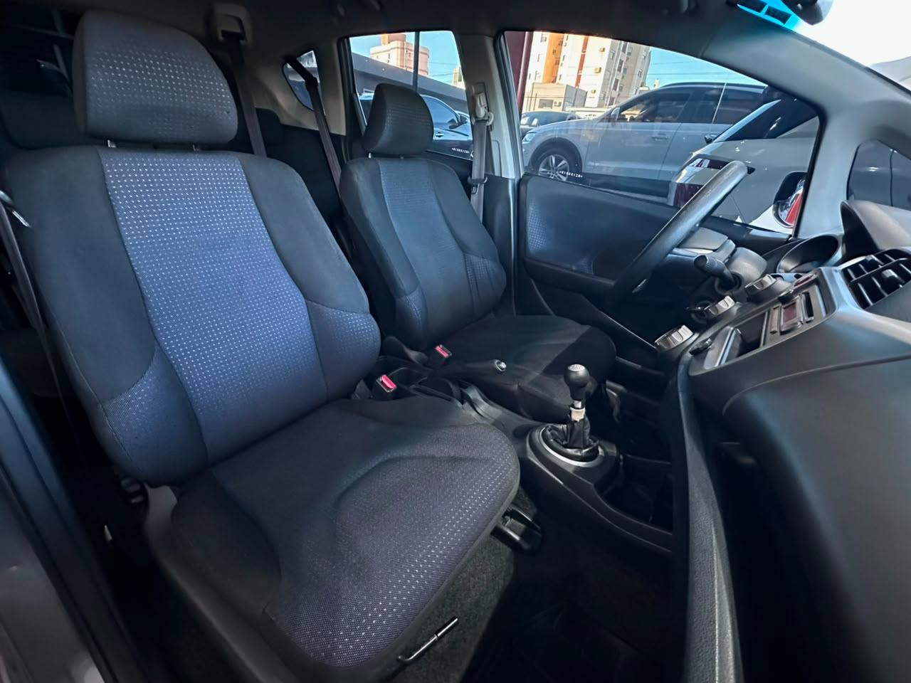 Honda Fit LXL Flex 1.4 2011, foto 7 de 12