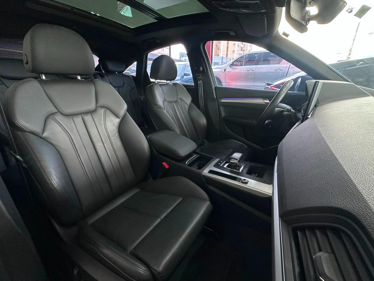 Audi Q5 SB P-Híbrido 2.0 TFSIE 2023, foto 7 de 12