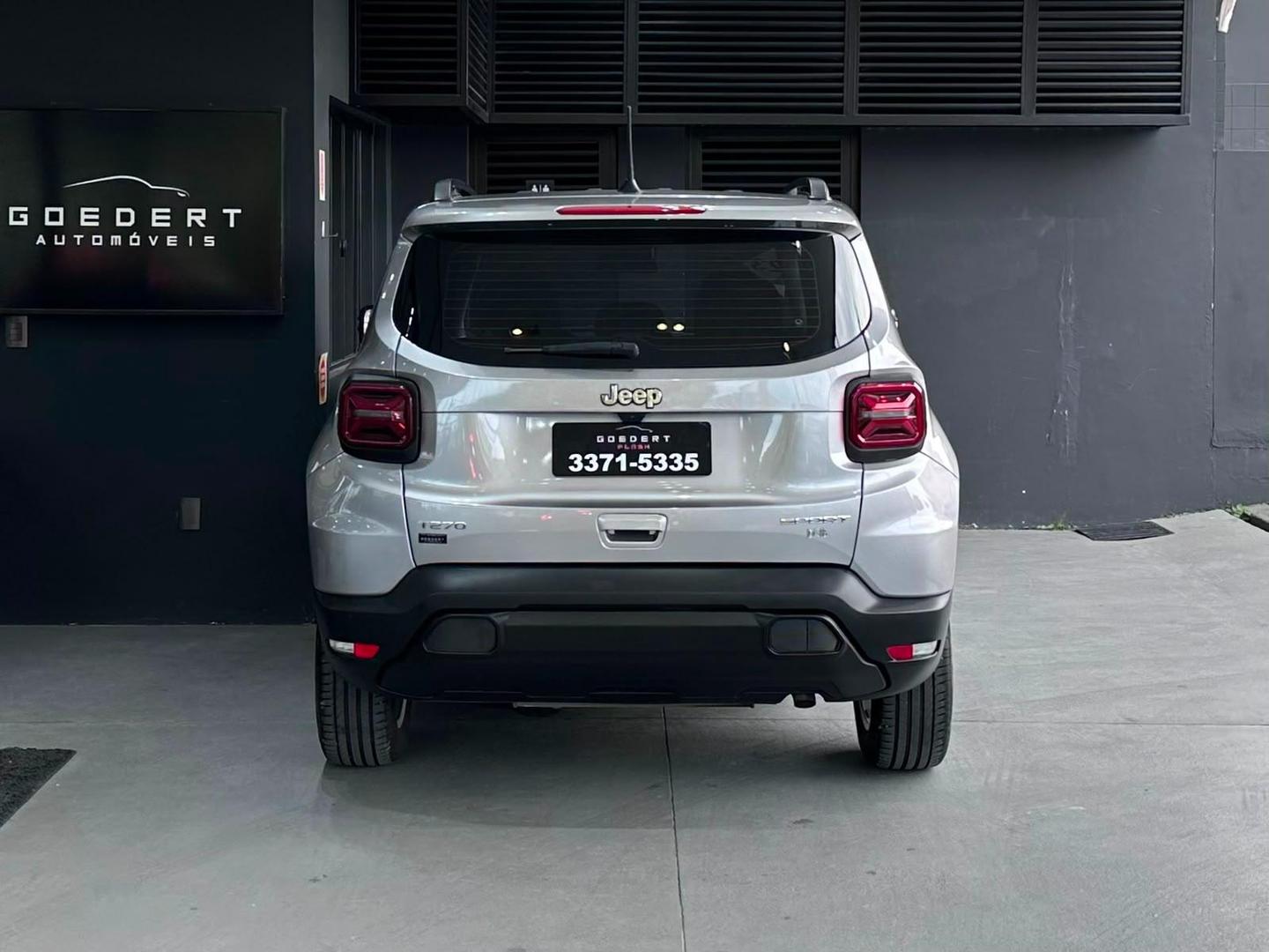 Jeep Renegade Sport 1.3T 2023, foto 11 de 12