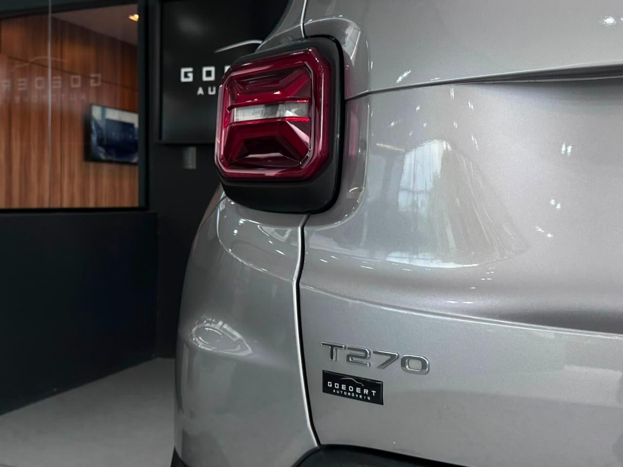 Jeep Renegade Sport 1.3T 2023, foto 12 de 12