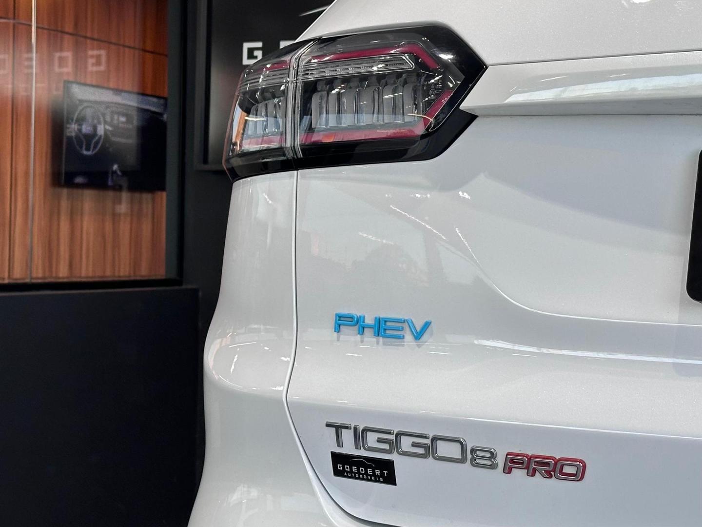 Caoa Chery Tiggo 8 Pro PHEV 1.5T 2023, foto 13 de 13