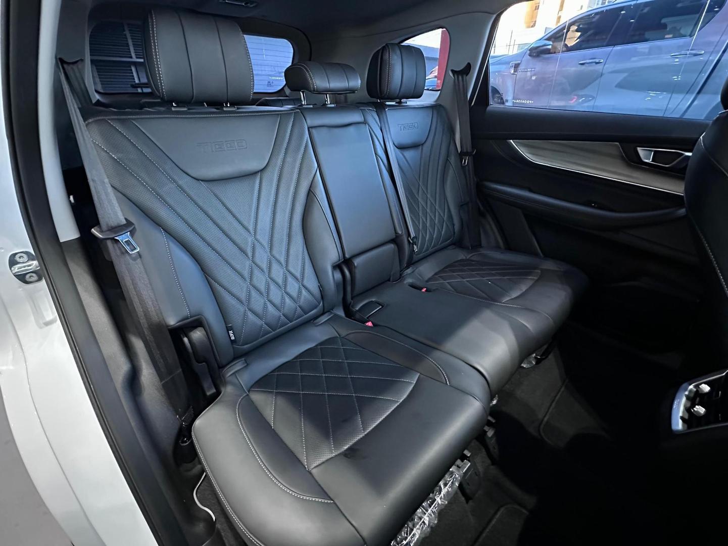 Caoa Chery Tiggo 8 Pro PHEV 1.5T 2023, foto 8 de 13