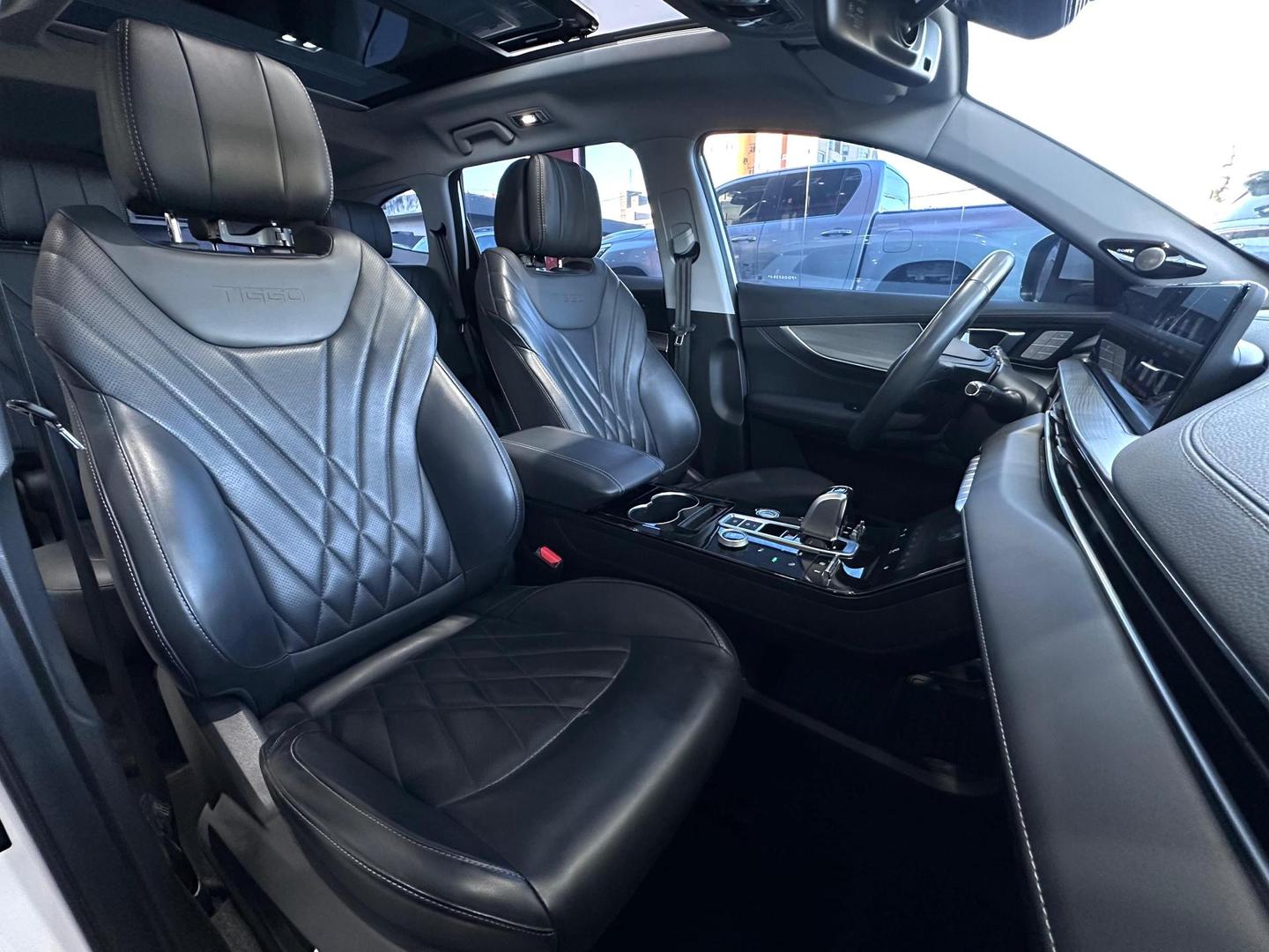 Caoa Chery Tiggo 8 Pro PHEV 1.5T 2023, foto 7 de 13