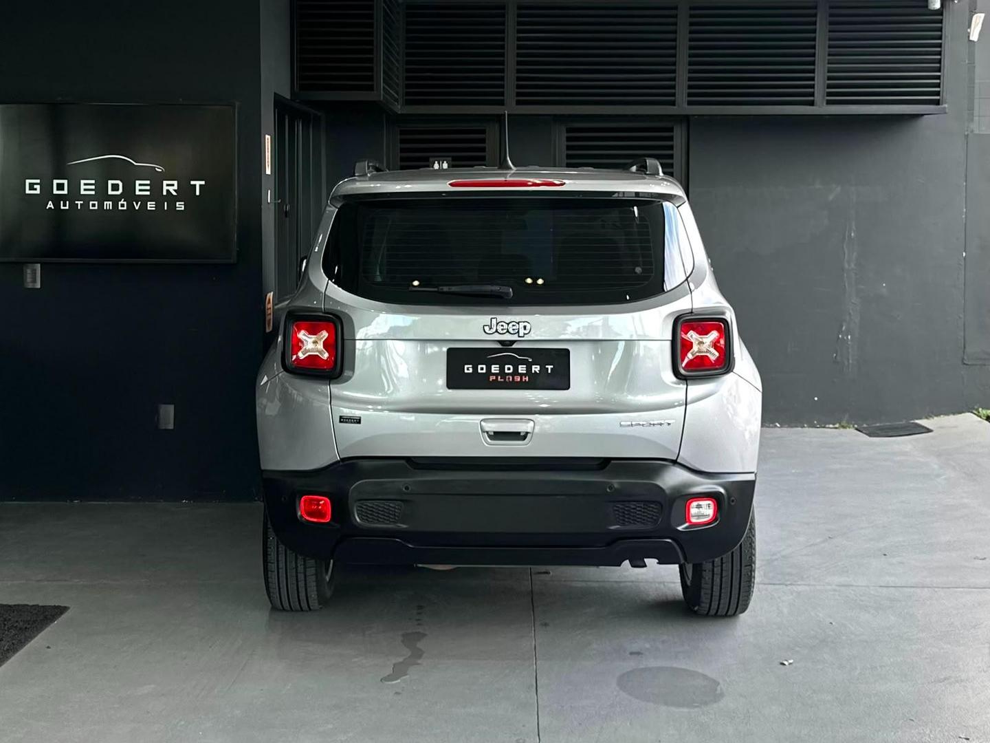 Jeep Renegade Sport 1.8 2021, foto 11 de 12