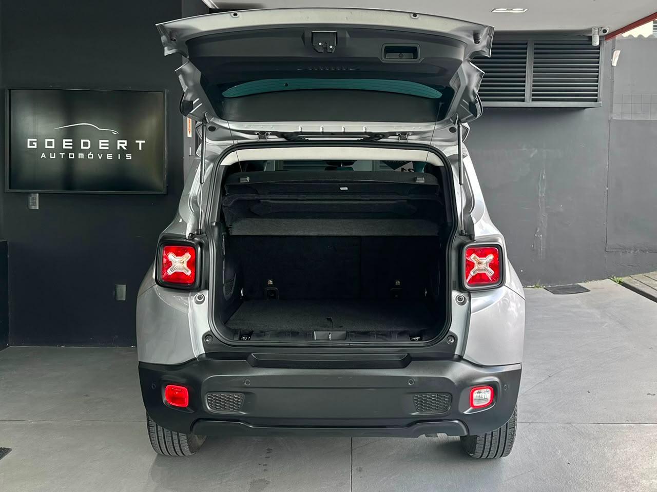 Jeep Renegade Sport 1.8 2021, foto 10 de 12