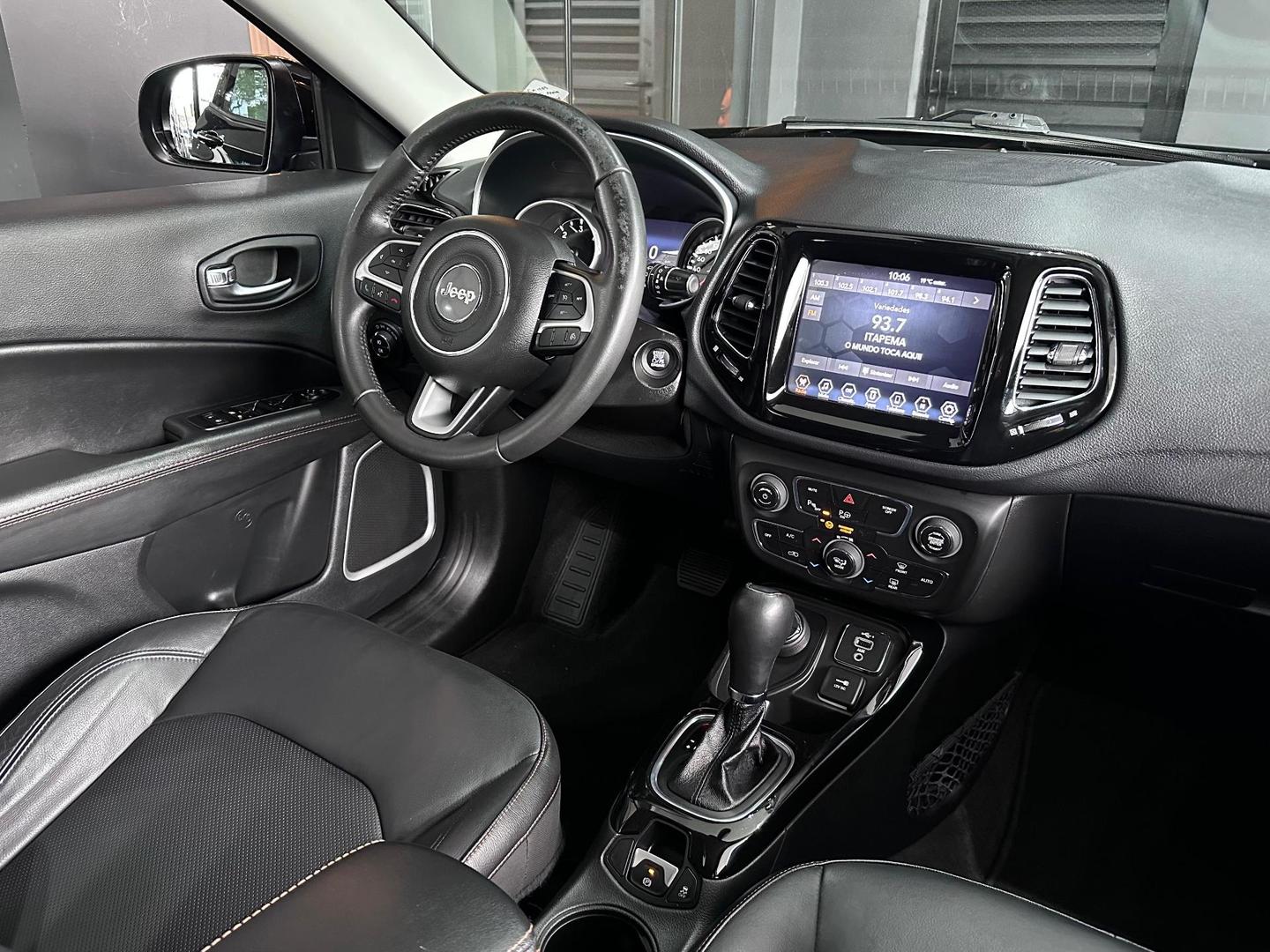 Jeep Compass Limited 4x4 2.0T 2021, foto 4 de 12