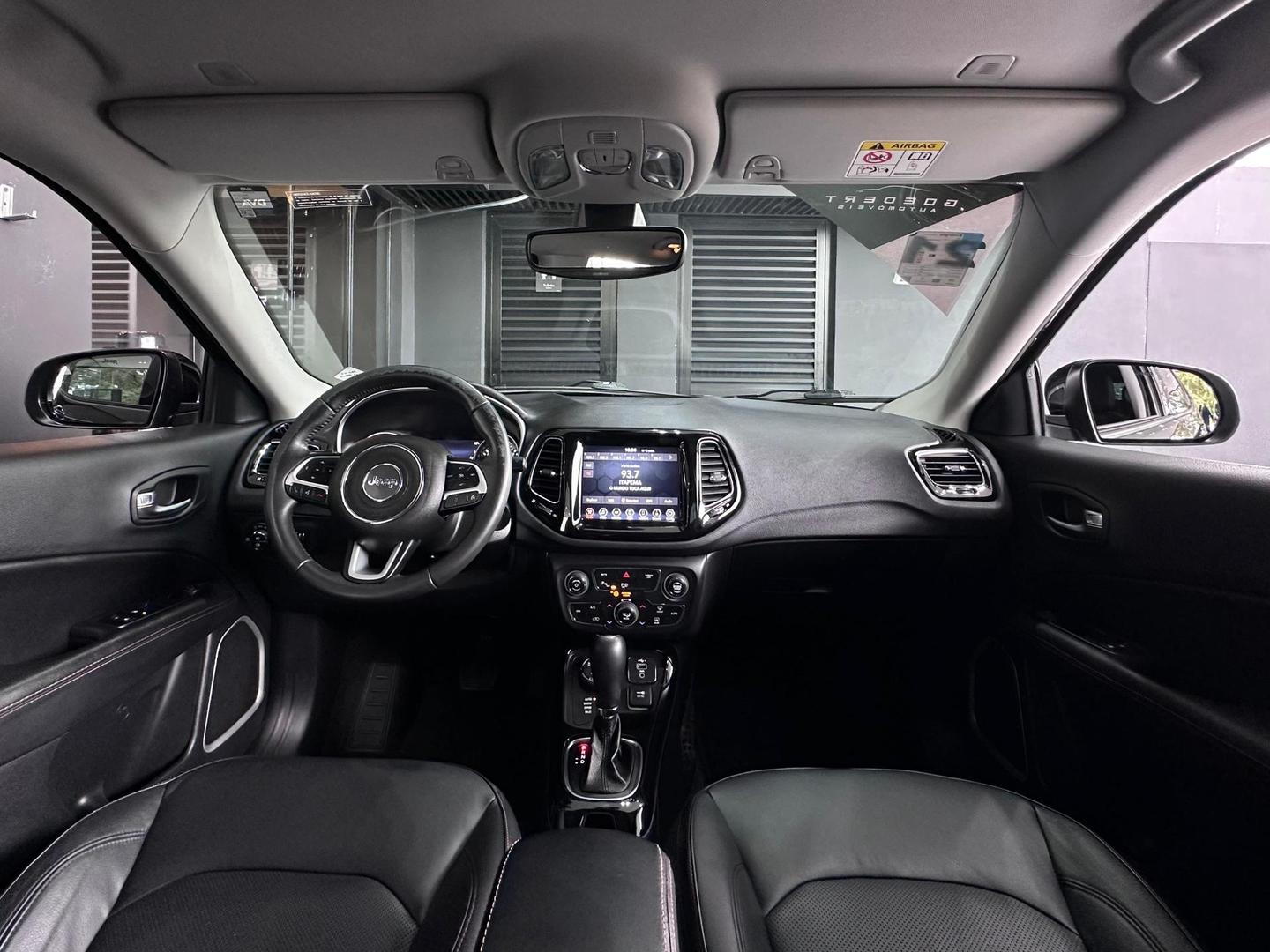 Jeep Compass Limited 4x4 2.0T 2021, foto 3 de 12