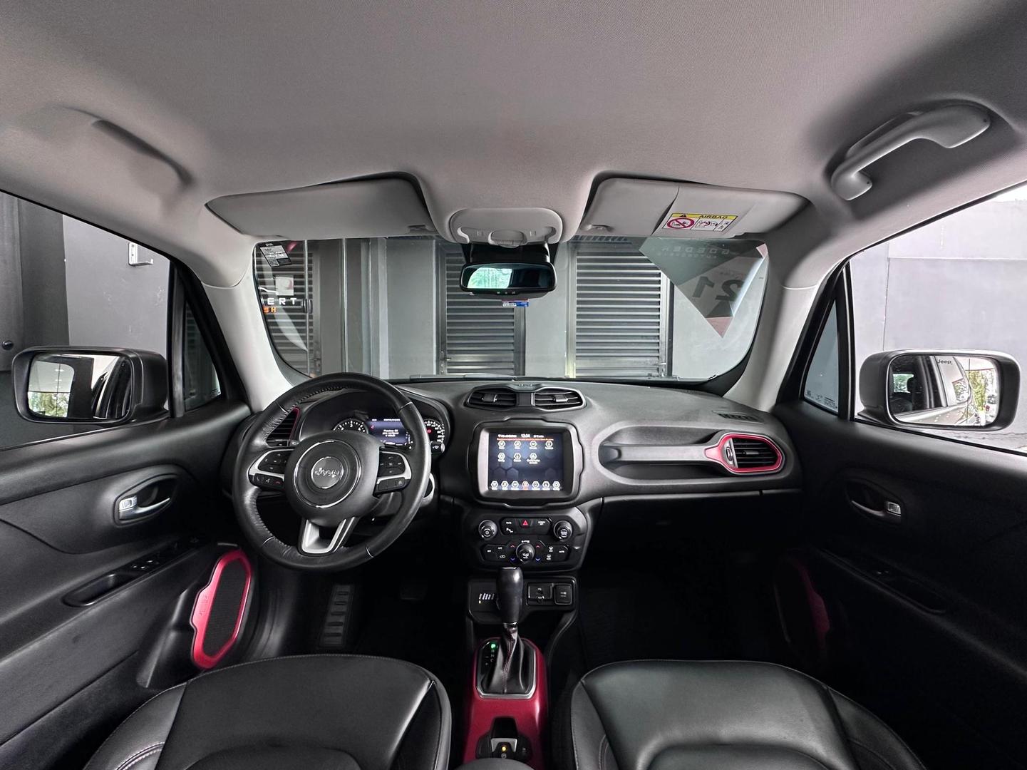 Jeep Renegade Trailhawk 4x4 2.0T 2021, foto 3 de 12