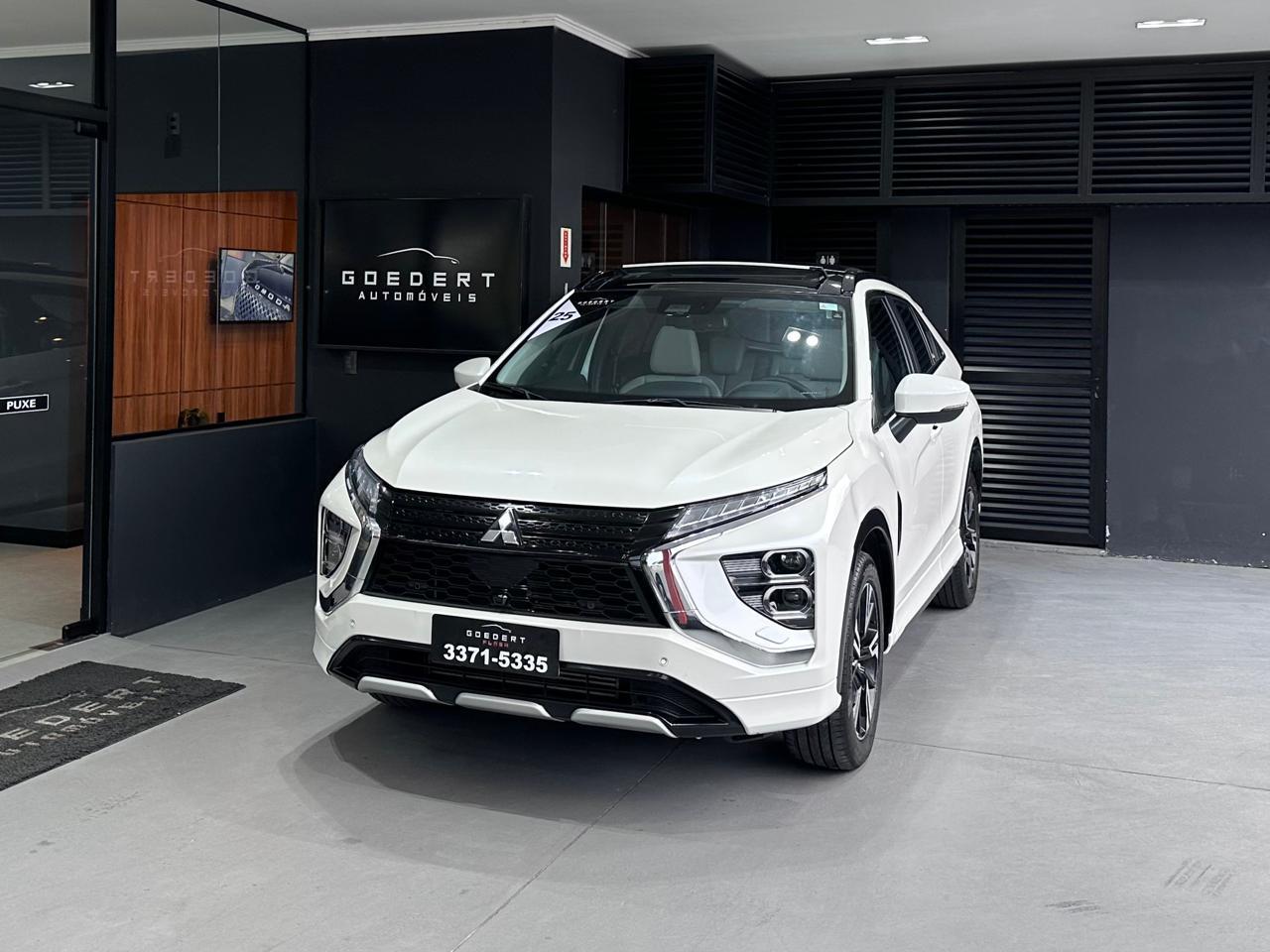 Mitsubishi Eclipse Cross Hpe-s 1.5 Awd 2025, foto 1 de 12