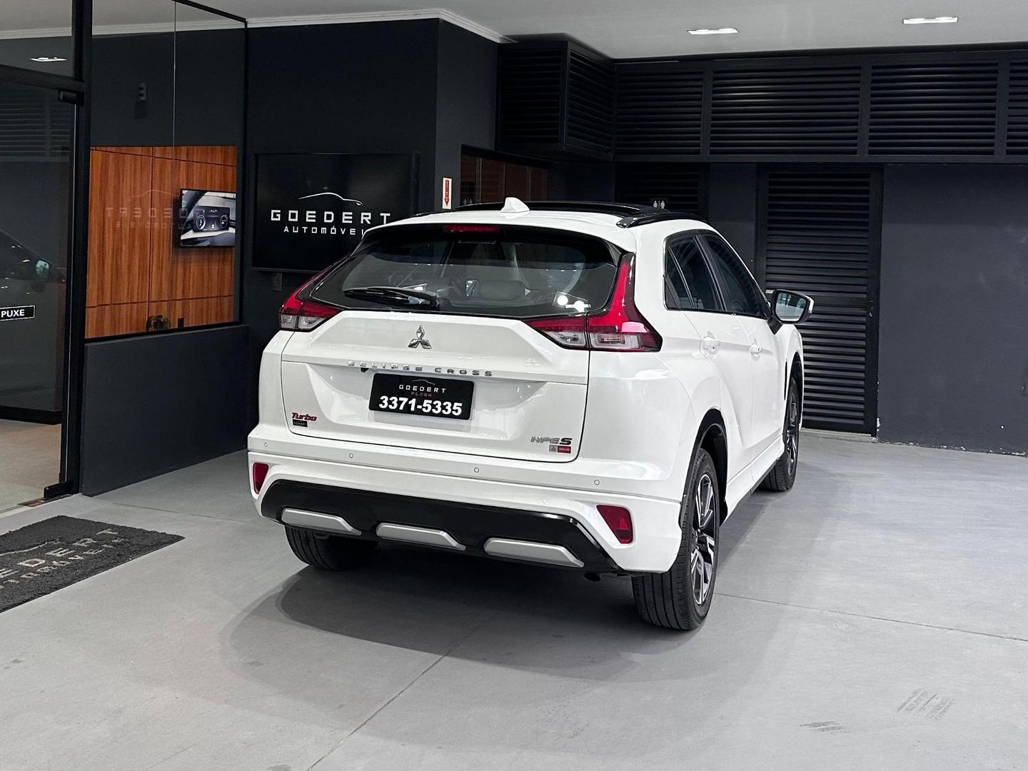 Mitsubishi Eclipse Cross Hpe-s 1.5 Awd 2025, foto 9 de 12
