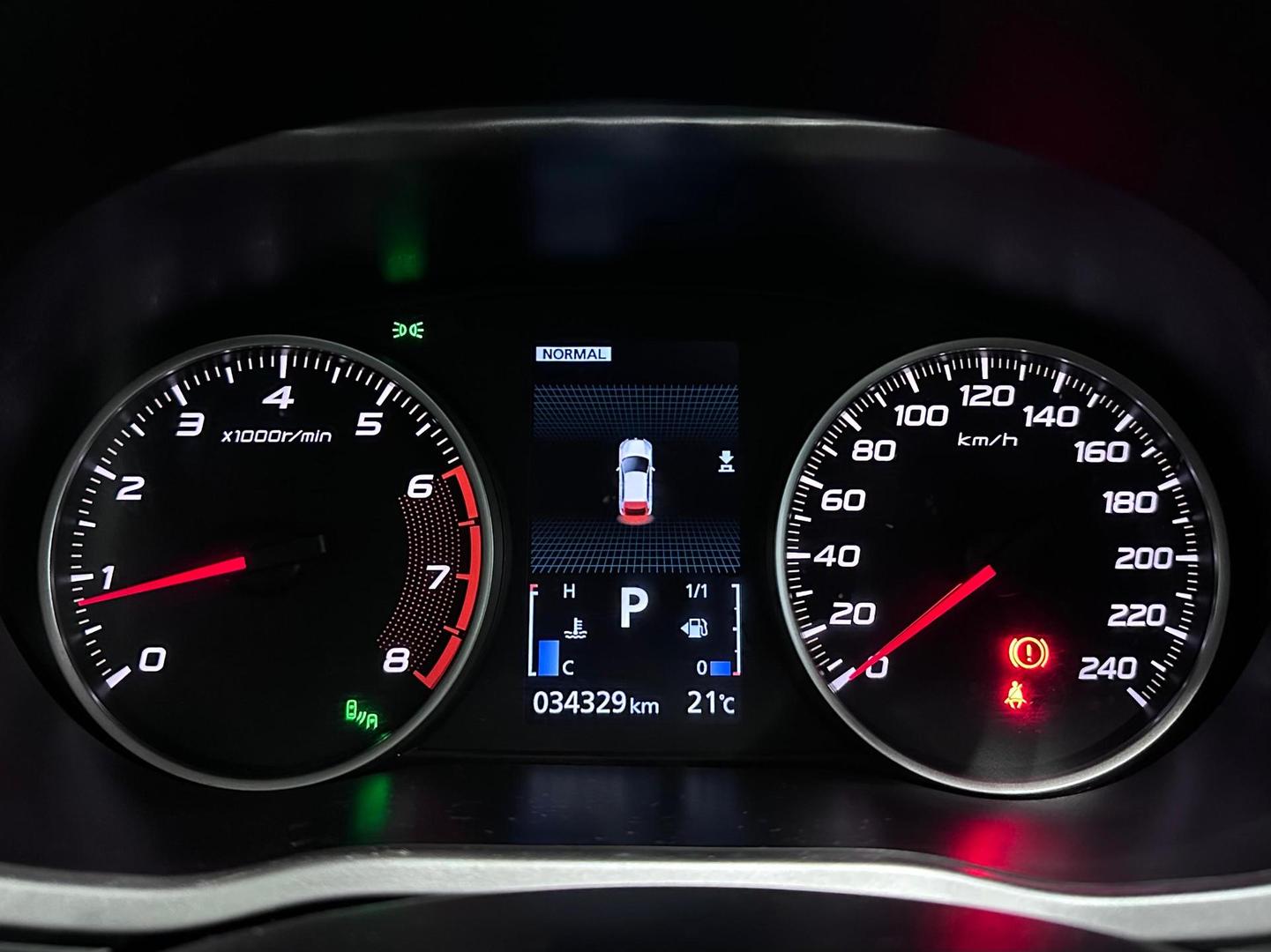 Mitsubishi Eclipse Cross Hpe-s 1.5 Awd 2025, foto 5 de 12