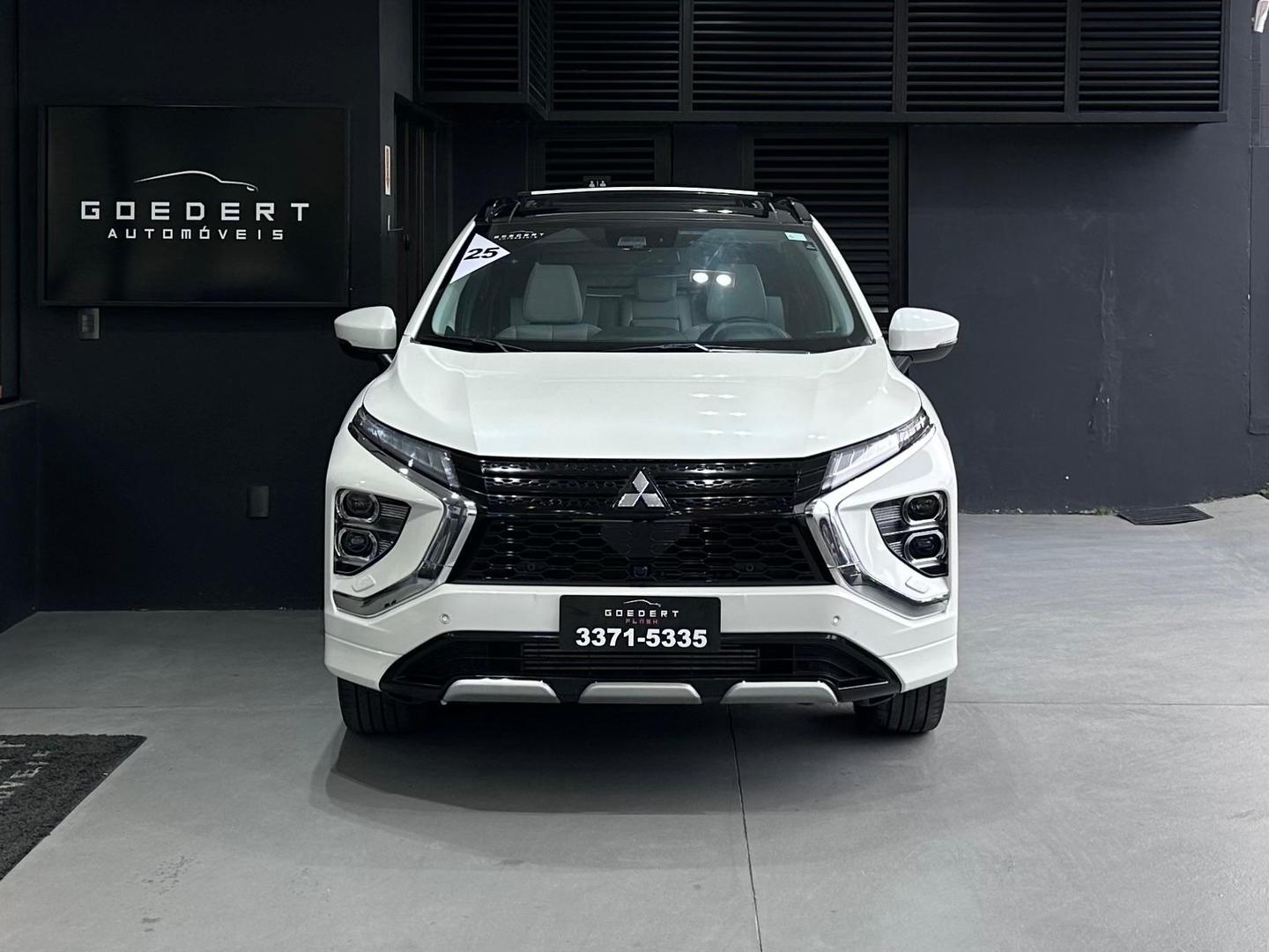 Mitsubishi Eclipse Cross Hpe-s 1.5 Awd 2025, foto 2 de 12