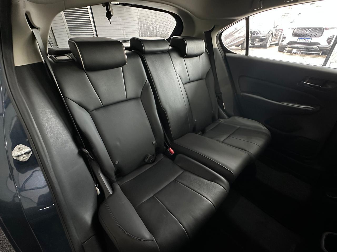Honda City EXL 1.5 2023, foto 8 de 12