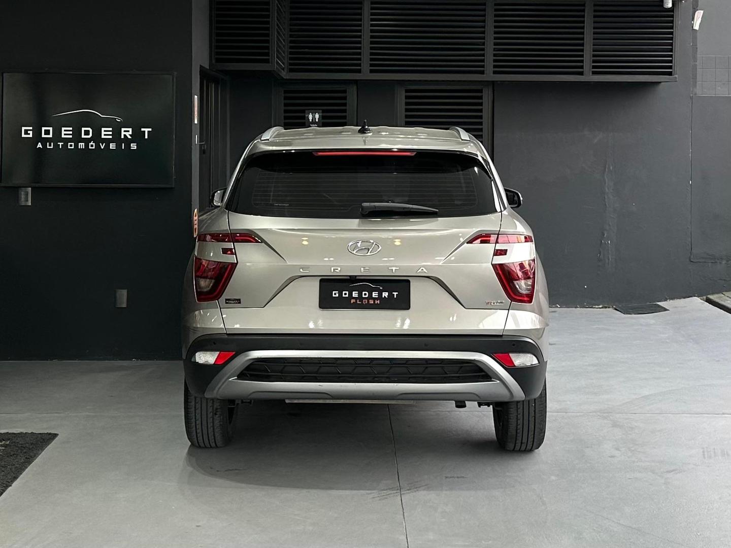 Hyundai Creta Limited 1.0T 2022, foto 11 de 12
