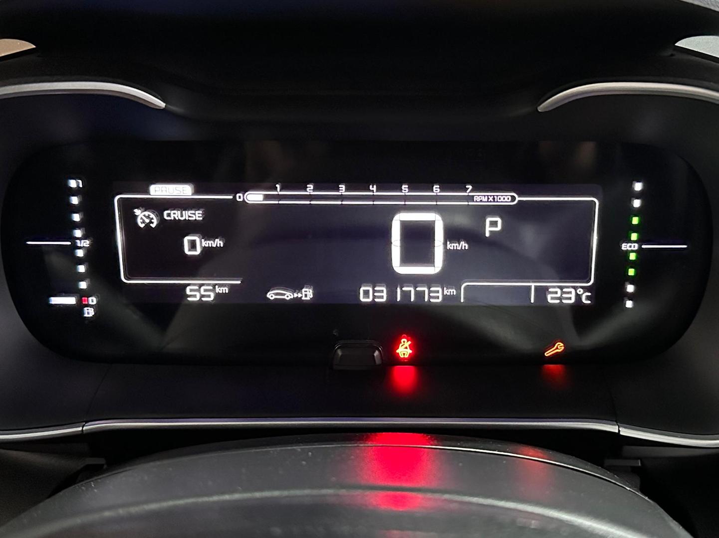 Citroën C4 Cactus Feel 1.6 AT 2022, foto 5 de 12